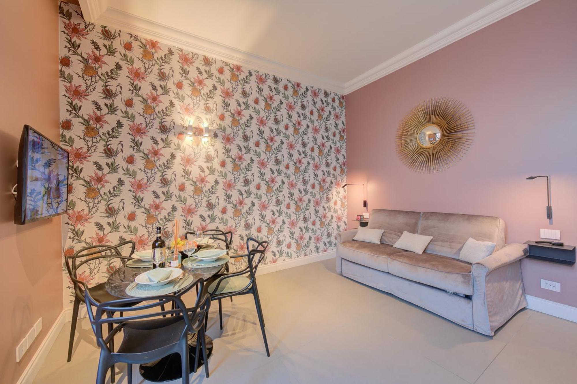 Seven Suites Apartments - Via Matteotti 178 Sanremo Luaran gambar