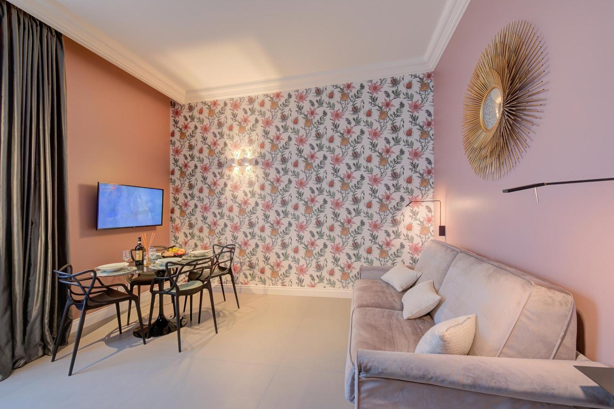 Seven Suites Apartments - Via Matteotti 178 Sanremo Luaran gambar