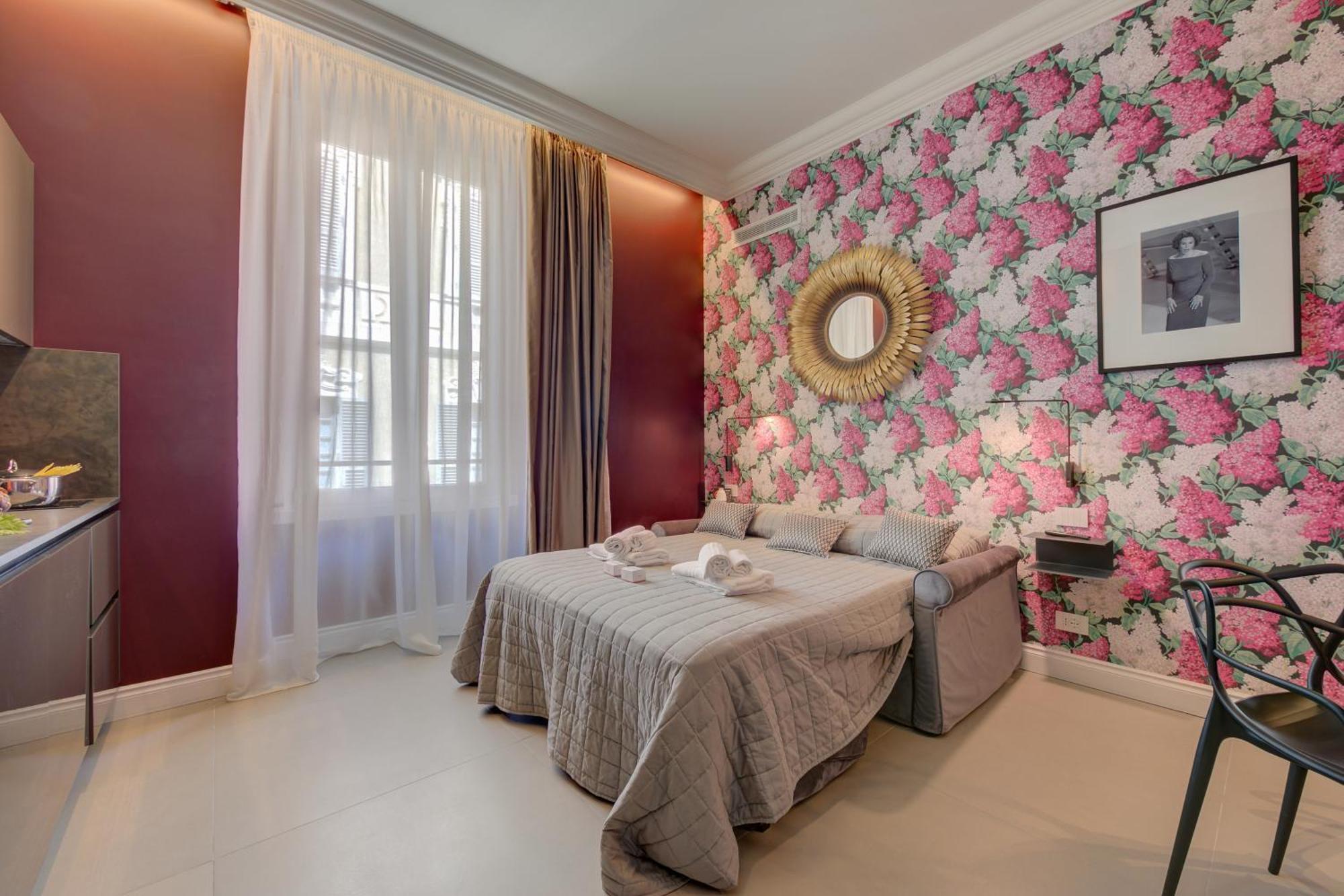 Seven Suites Apartments - Via Matteotti 178 Sanremo Luaran gambar