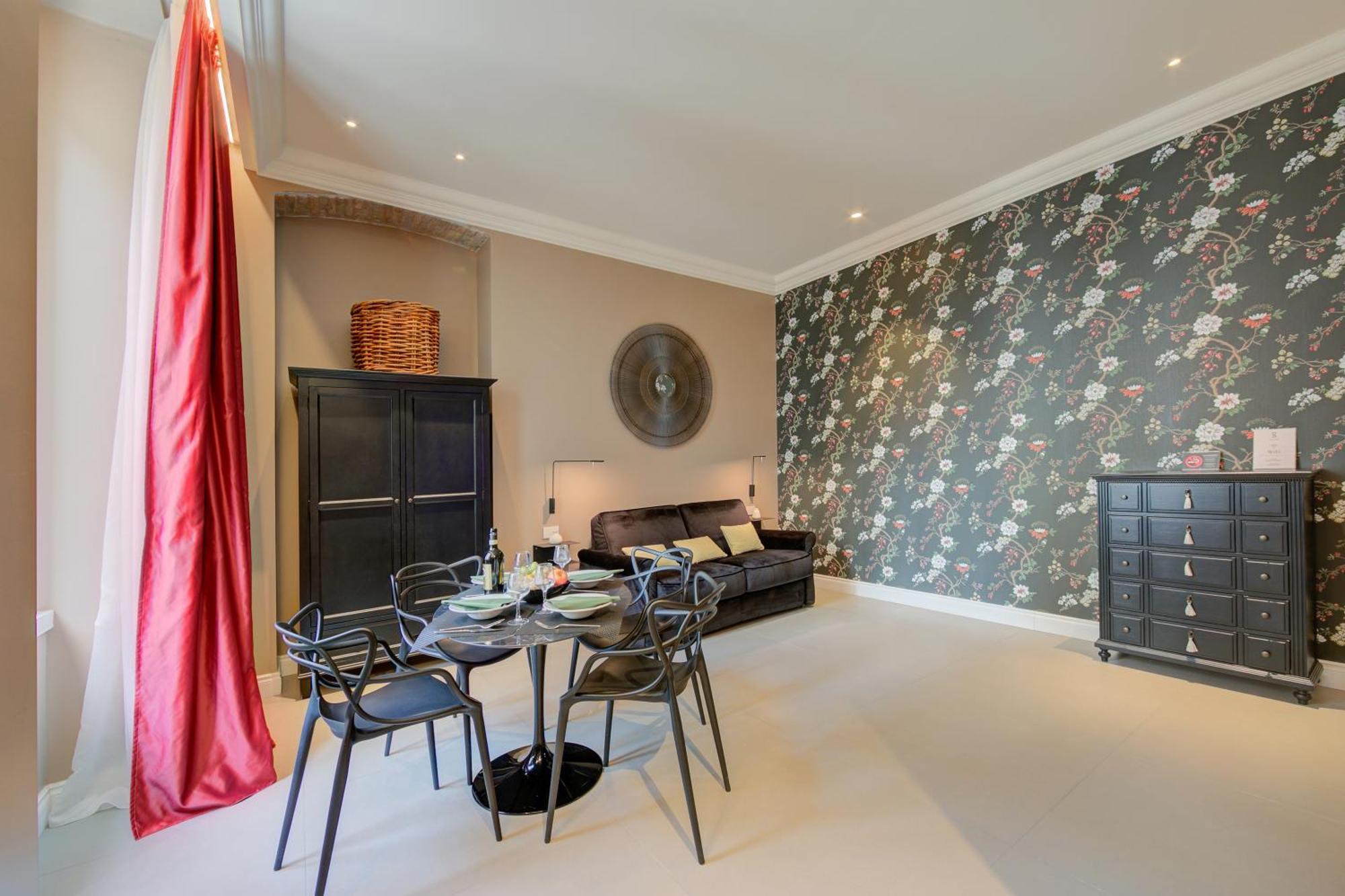 Seven Suites Apartments - Via Matteotti 178 Sanremo Luaran gambar