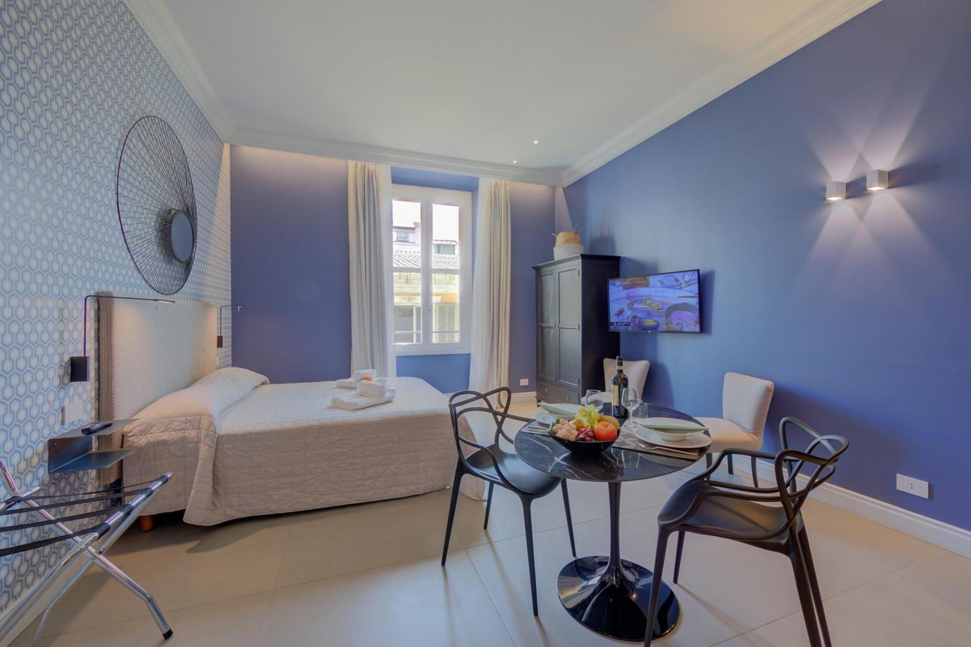 Seven Suites Apartments - Via Matteotti 178 Sanremo Luaran gambar