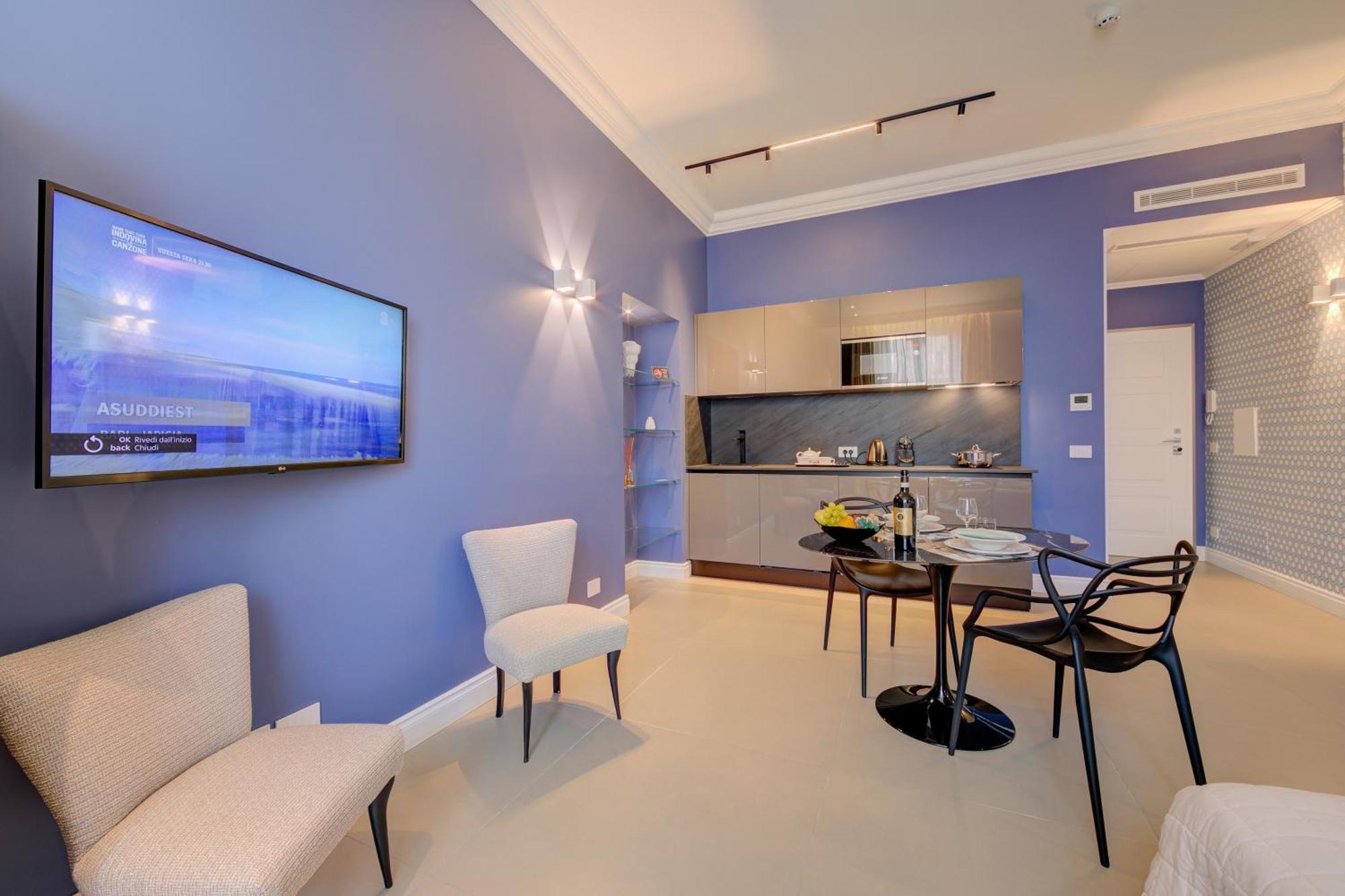 Seven Suites Apartments - Via Matteotti 178 Sanremo Luaran gambar