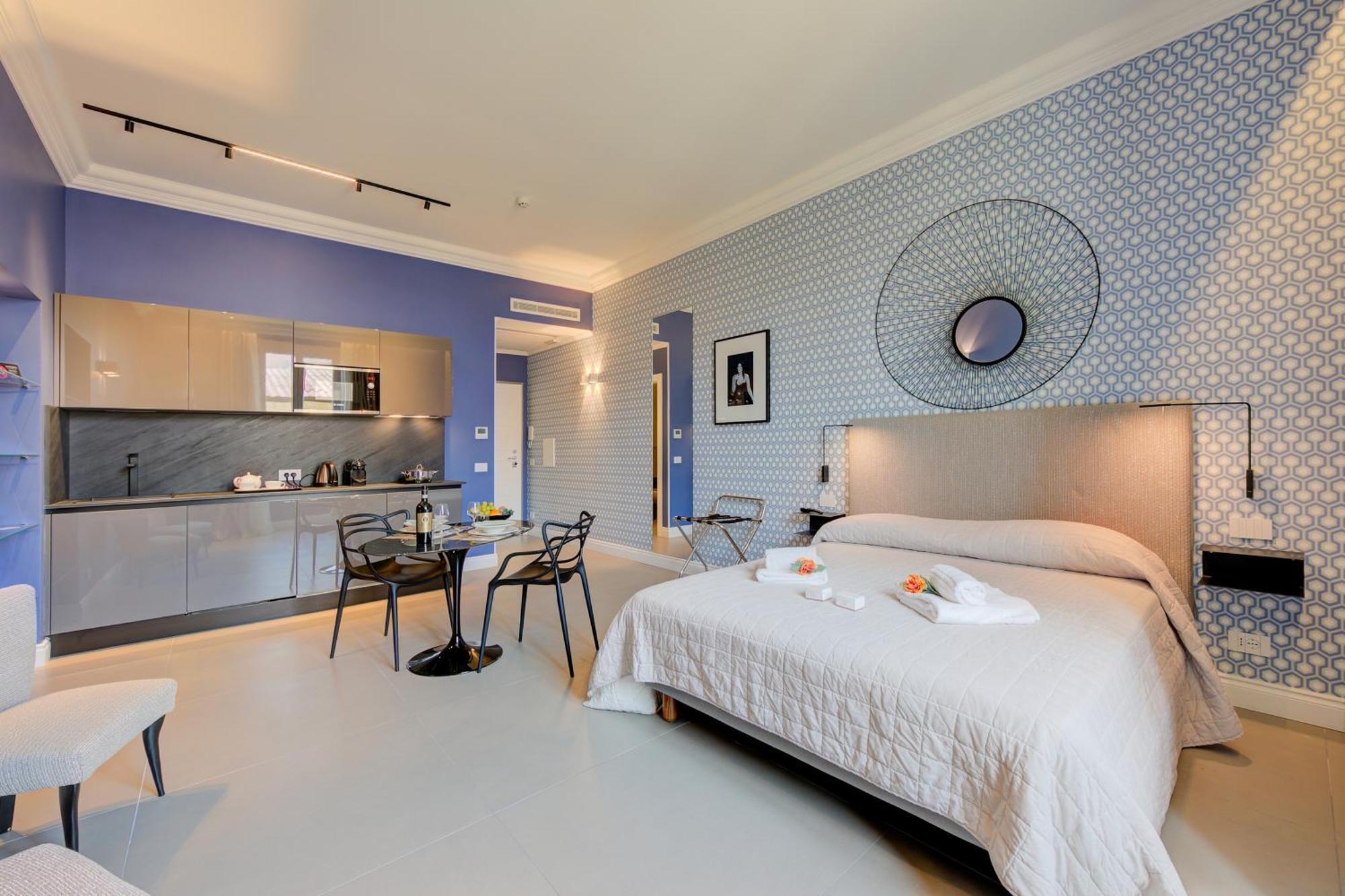 Seven Suites Apartments - Via Matteotti 178 Sanremo Luaran gambar